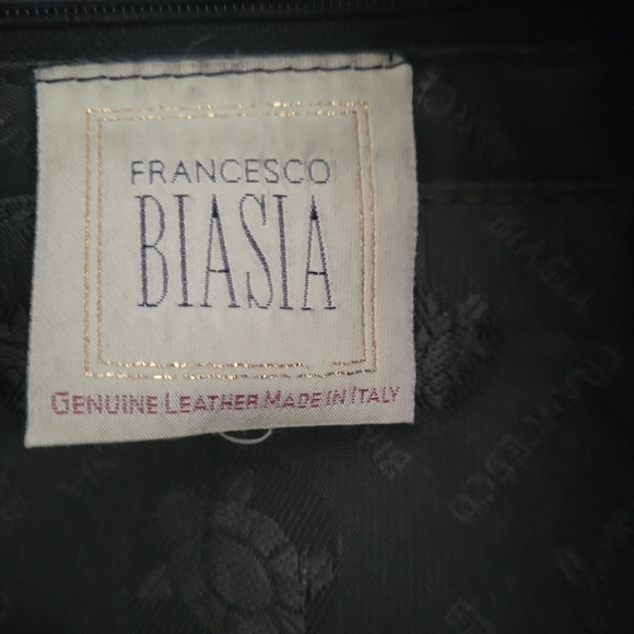 Black Italian leather purse - Picture 5 of 6